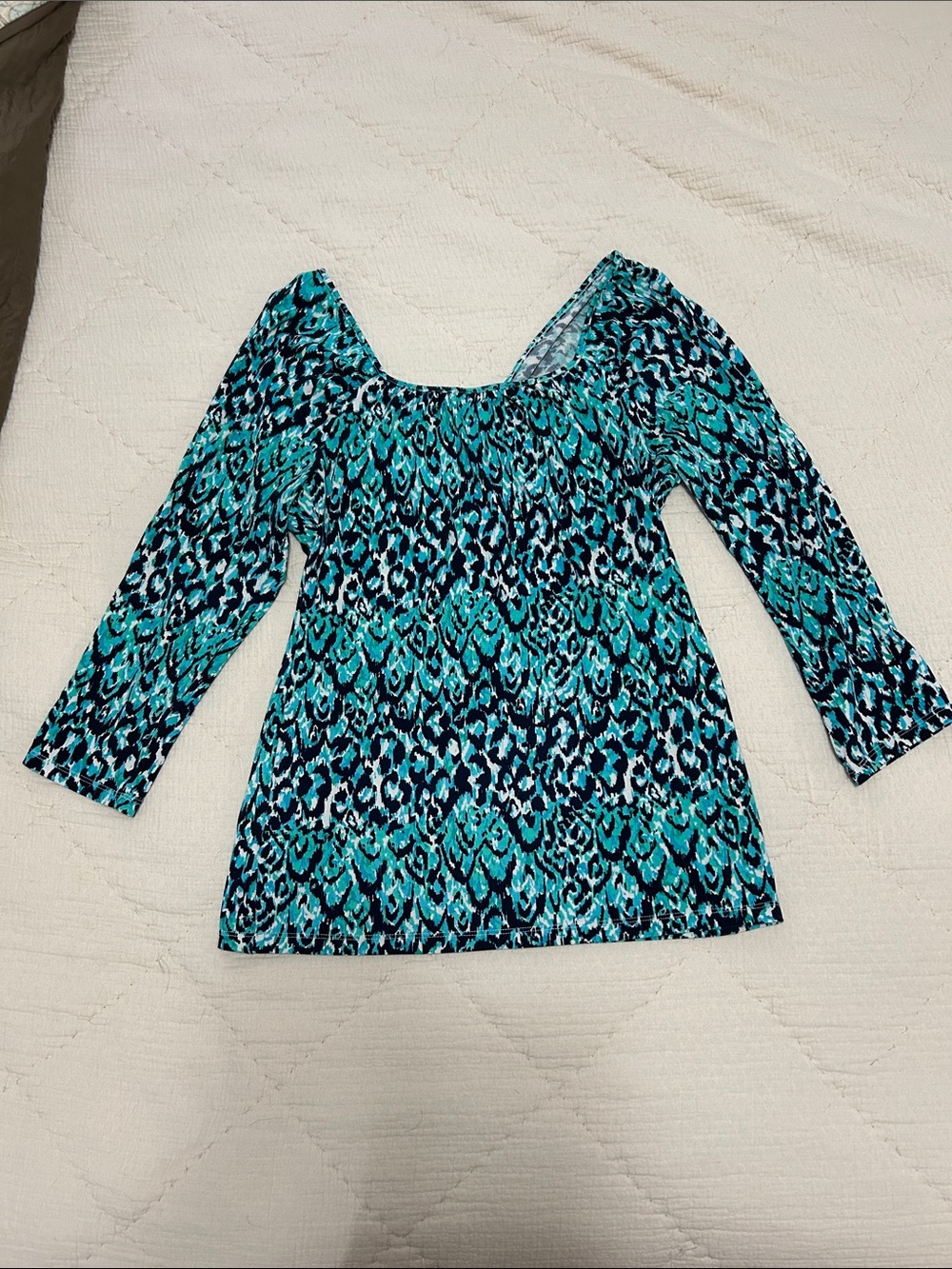 Ann Taylor Teal and Black Patterned Long Sleeve Scoop Neck Top